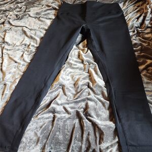 Yummy And Trendy Black High-Waist Women’s Leggings